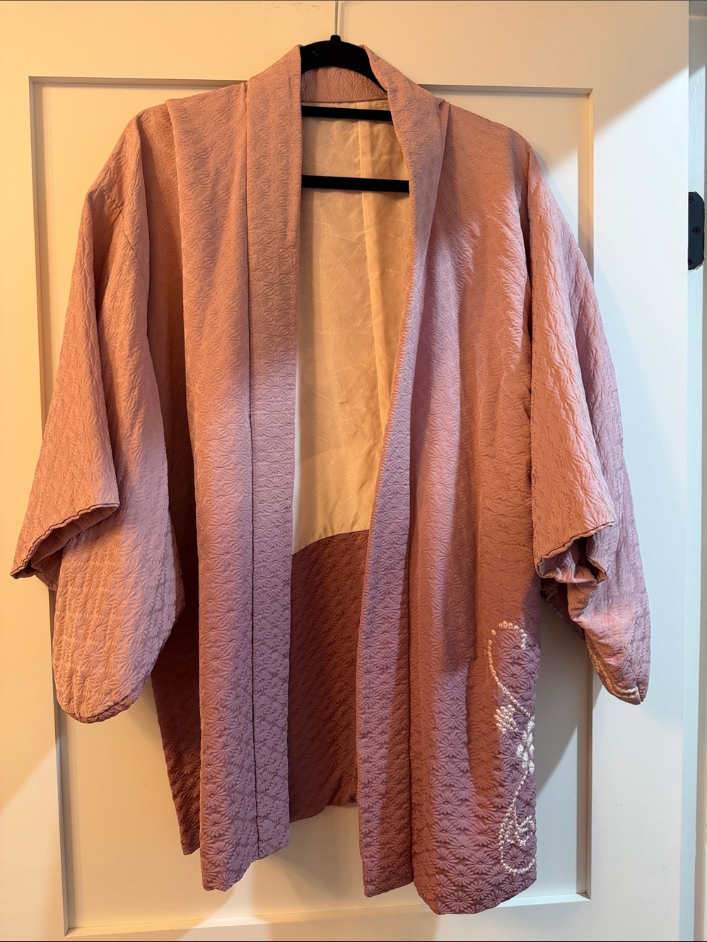 Textured Open-Front Kimono Jacket in Dusty Pink